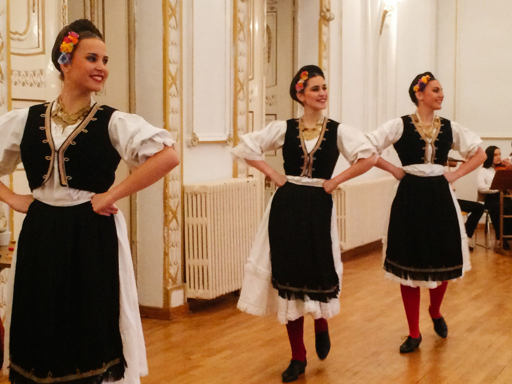 セルビア民族舞踊団のダンス Beograd, Serbia