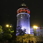 ライトアップされたガラタ塔 Istanbul, Turkey