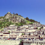 線の窓の街 ベラト Berat, Albania