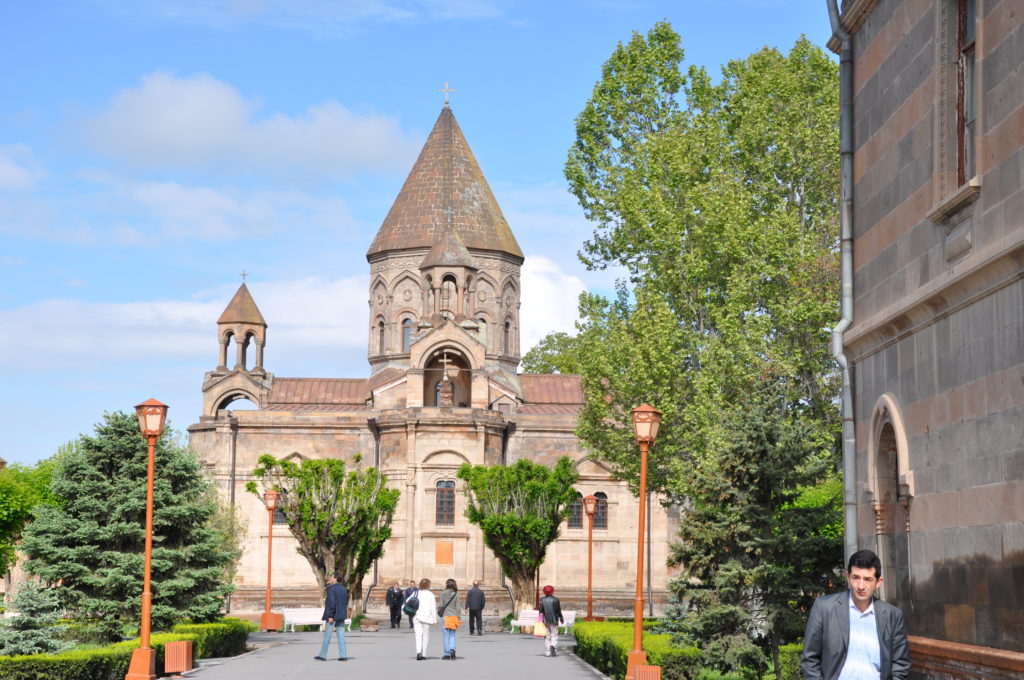 エチミアジン大聖堂 
Echmiadzin, Almenia