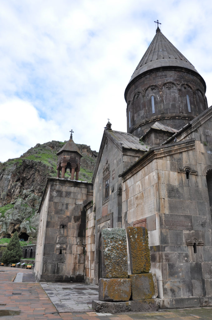 ゲハルト修道院 geghard, Armenia